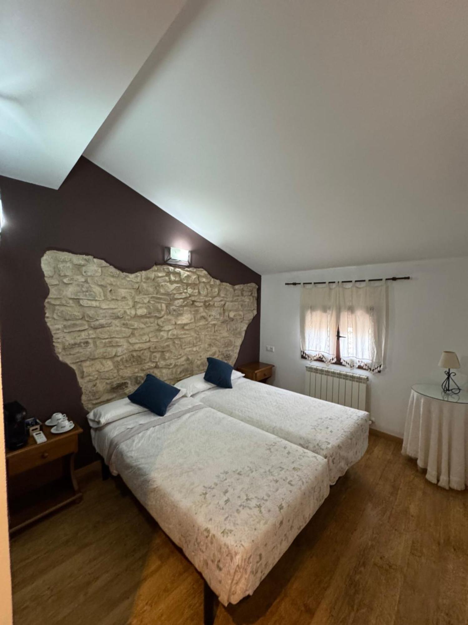 Casa Rural Marga Tardienta Luaran gambar